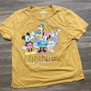 Women’s yellow Disney Minnie and friends tee shirt size xl